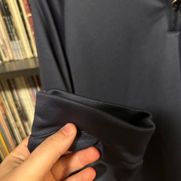 Adidas Quarter Zip - Picture 4 of 7